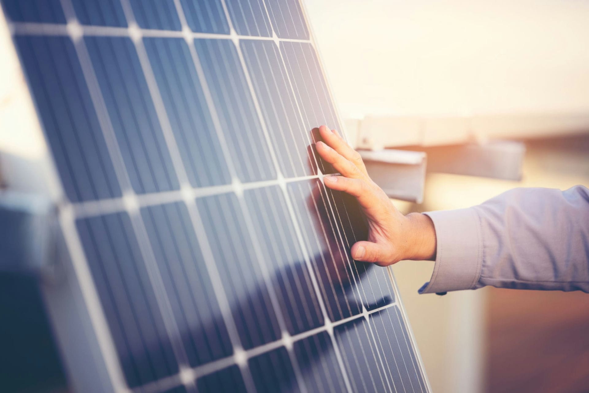 do solar panels work under street lights2